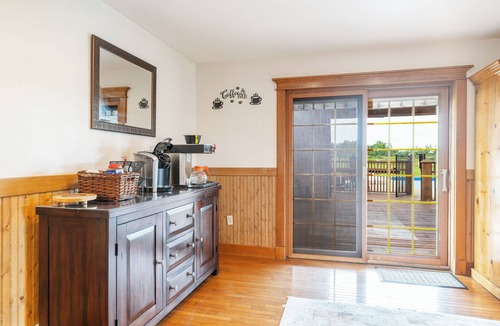 Amsterdam House | Spacious 9BR Family Retreat w/Indoor Heated Pool!