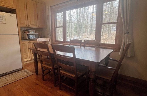 Boyne City House | Spacious home for family and friends, close to downtown Boyne city!