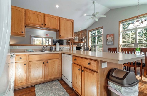 Nekoosa House | SPACIOUS RETREAT IN ROME, WI - MINUTES FROM SAND VALLEY GOLF RESORT