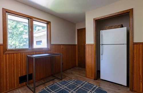 Fridley House | Spacious Riverview Home | Gather, Relax & Soak