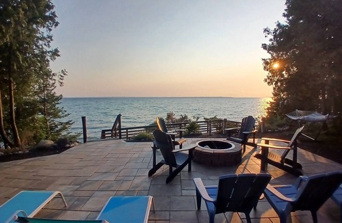 Charlevoix House | Sunset Paradise on Lake Michigan