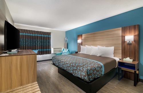 Lewiston Hotel | SureStay by Best Western Lewiston Auburn Area