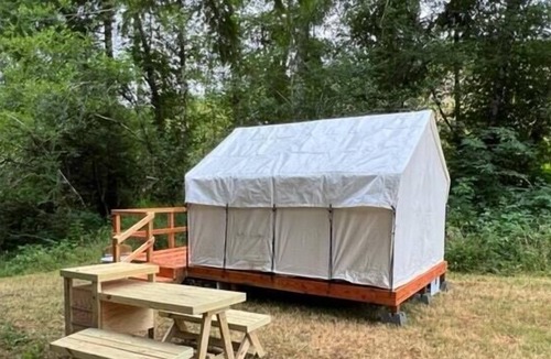 Yamhill County RV Rental | Tentrr Signature Site - Shady Grove on Maple Meadow...