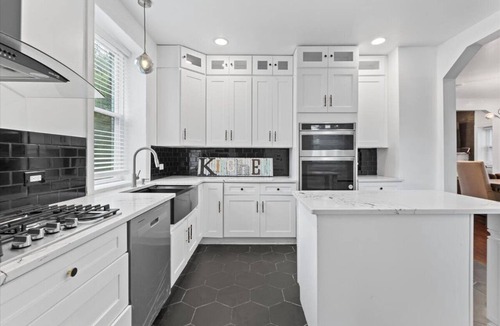 Beverly House | The Beverly Hills of Chicago Luxury Stay