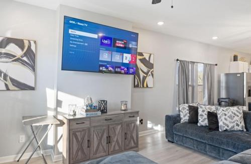 Birmingham House | The Cozy Connection