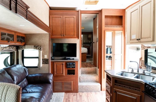 Onondaga Other | The Grand Riverhouse & Camper