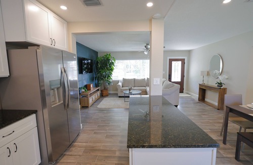 Palmetto House | The Gulf Coast Tide and Town Retreat