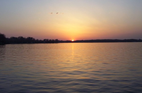 Paw Paw Lake Cottage | The historic Stealth Cottage on Paw Paw Lake! Memorial and Labor Day available