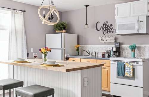 East Jordan Apartment | The Mitten Escape -Dogs Ok, Boyne/Schuss, Skiing, Petoskey, Charlevoix