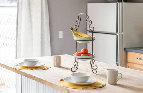 East Jordan Apartment | The Mitten Escape -Dogs Ok, Boyne/Schuss, Skiing, Petoskey, Charlevoix