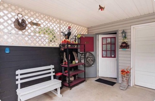 Stroudsburg Apartment | The Nesting Place in the Pocono’s LLC Peaceful private country studio apartment