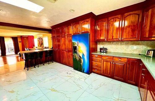 Southwest Anaheim House | The Neverending Story Home - Disney Vacation - Memories to last a lifetime !