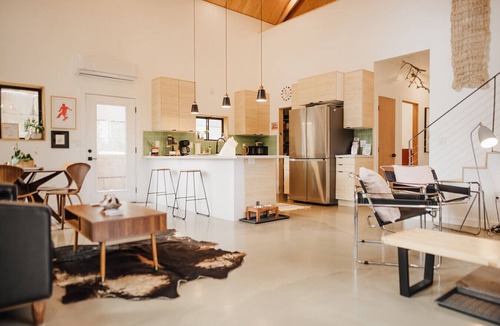 Downtown Klamath Falls Cabin | The Outpost Properties: Keno House