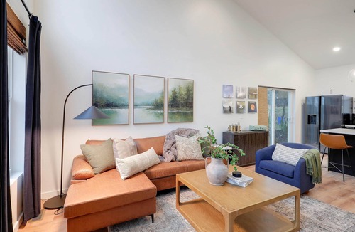 Buffalo House | The Shiloh House - a peaceful retreat