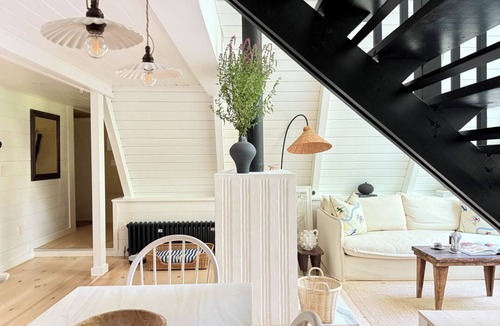 Kerhonkson Cabin | The Triangle House - A renovated 1970's A frame