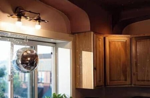 Siskiyou-Hargadine Historic District Apartment | The Urban Gypsy Loft