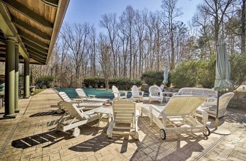 Rio House | The White Elephant Inn Getaway w/Pool & Hot Tub!