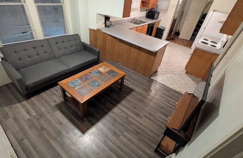 St. Cloud Apartment | This historic apt is adjacent to the Mississippi, the Ravine, SCSU, and Downtown