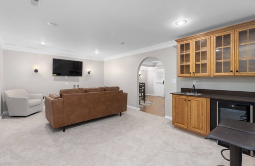 Roswell House | This unit is unavailable -New and Stylish Large Modern Luxury Terrace in Roswell