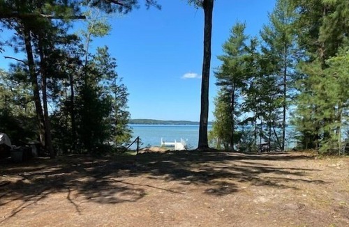 Rapid City Cottage | TORCH LAKE COTTAGE - ENJOY SUMMER ON BEAUTIFUL TORCH LAKE