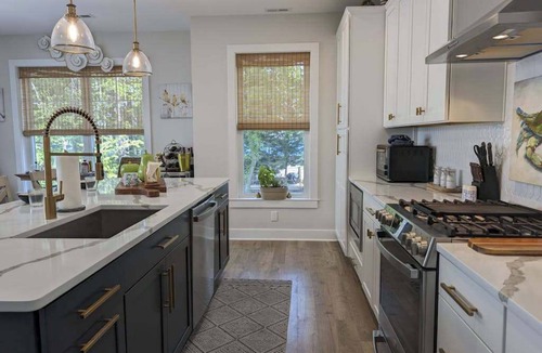 Bethany Beach House | Town of Bethany Beach house w/private pool, hot tub, games, deck, grill
