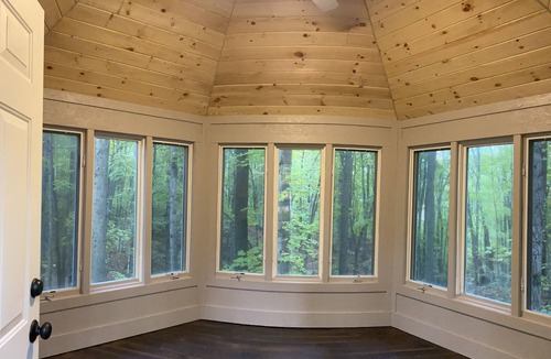 Mancelona Cottage | Tree Top Cottage on 15 wooded acres
