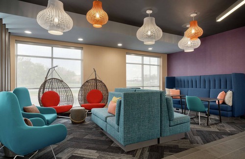 Sandusky Hotel | Tru by Hilton Sandusky, OH