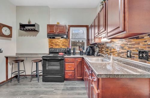 Wallingford Center Apartment | tWhimsical 2BR Apt Near Downtown Wallingford w Pet-Friendly Yard & Parking