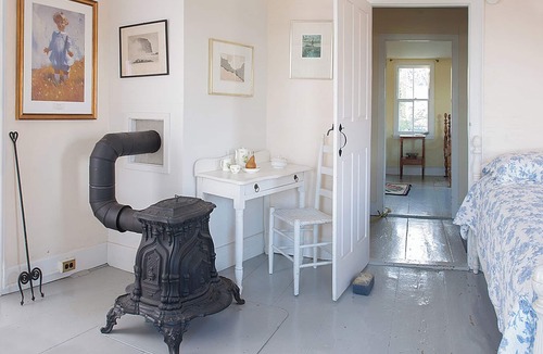 North Haven House | Unimaginably Beautiful Frank Benson’s 18 Acre Oceanfront Farmhouse Tennis Estate