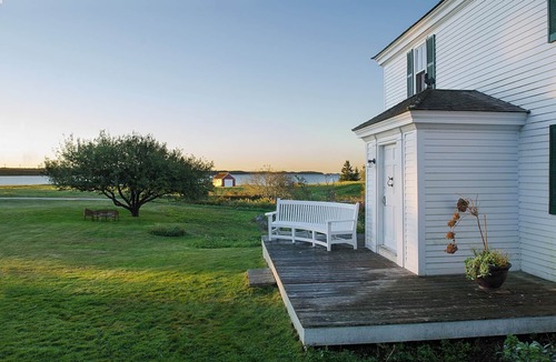 North Haven House | Unimaginably Beautiful Frank Benson’s 18 Acre Oceanfront Farmhouse Tennis Estate