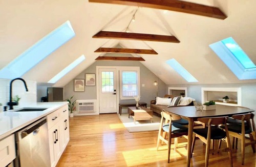 Arlington Apartment | Unique Cathedral Ceiling Condo W/D, Parking
