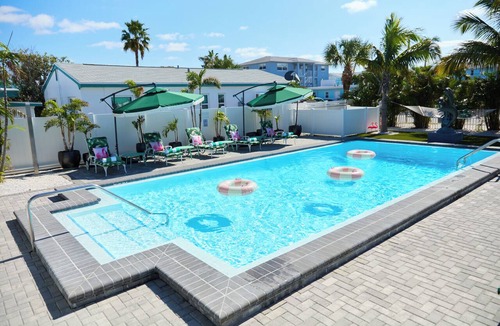 St. Pete Beach Condo | Unit 107 Studio King Suite - Partial View - The Pearl Cabana Club