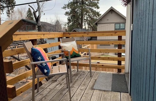 Bend Apartment | Upper Pine Vacation Rental | Bend Living