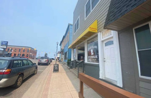 Munising Apartment | Upstairs Suite at the entrance to Pictured Rocks