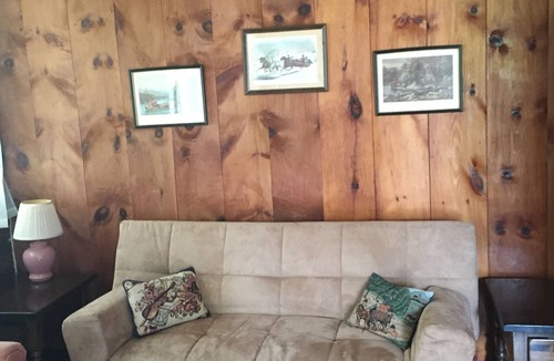 Culpeper House | Unique Converted Horsebarn