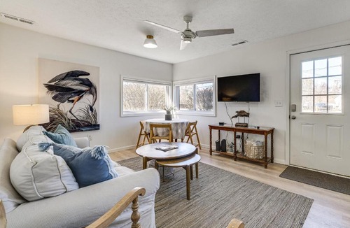 Elk Rapids House | Walkable 3-Unit Escape Near Elk Lake & Bay Access!