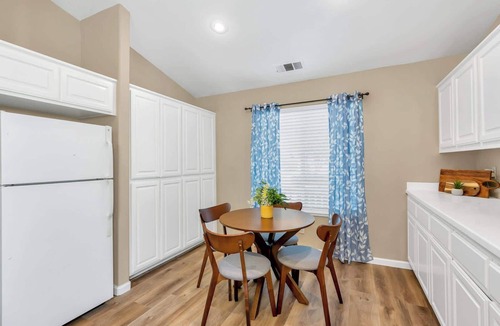 Merced House | Yosemite Gateway Home Near UC Merced Sleeps 6