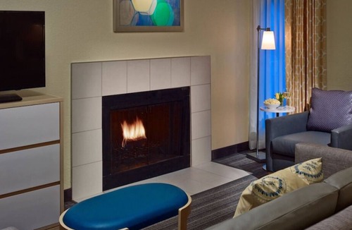 Highland Hills House | Your Relaxing Getaway Awaits! Pets Allowed, FREE Parking!