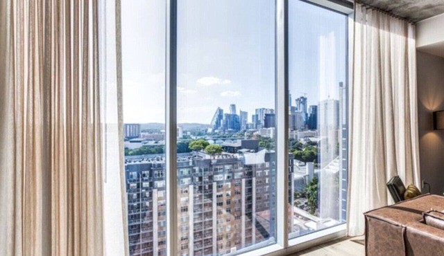 2 BR Lux Panoramic View | Rainey