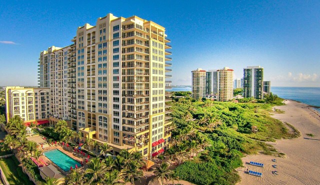25% Off in Palm Beach Resort and Spa on Singer Island 2/2 Free WIFI #1808