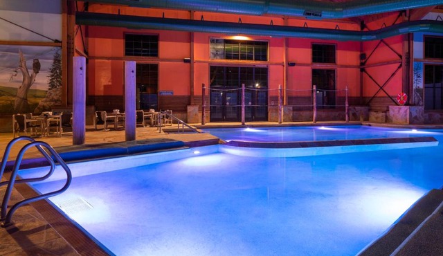 bantr Grand Hotel Wausau - Rothschild