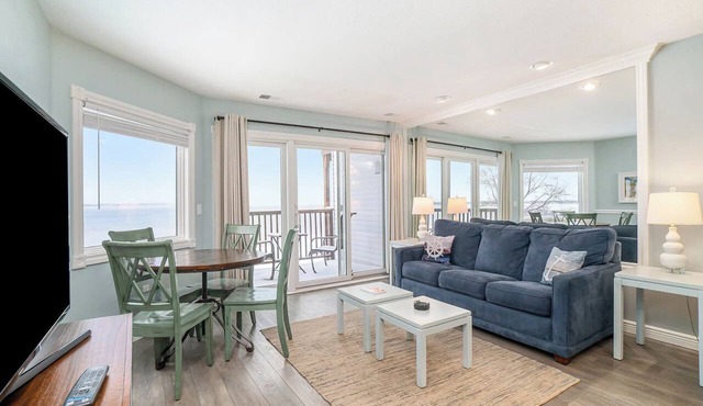 Beachside 214 Luxury Condo on East Grand Traverse Bay
