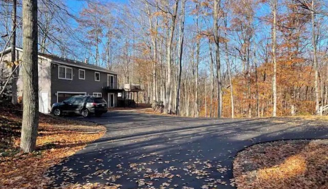 Boyne Mountain/Deer Lake-ski ,golf, fall colors and SkyBridge!