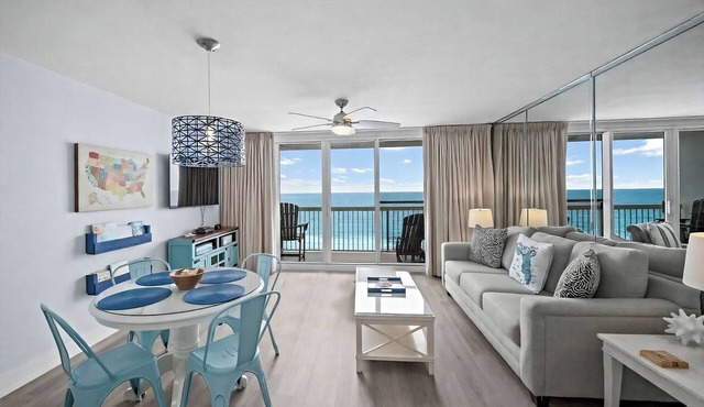 CONDO IS ON THE BEACH! 240+ 5-star reviews - Tiki Bar - 3 Pools - 2 Hot Tubs