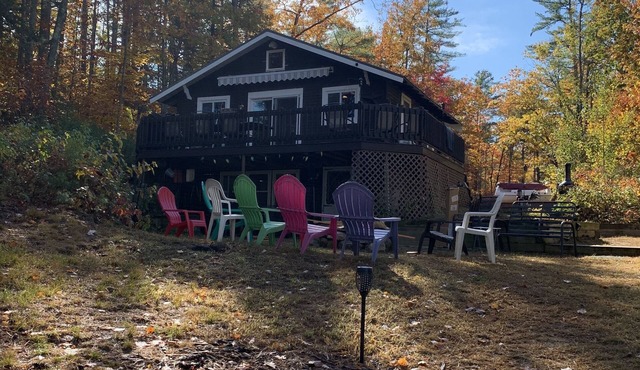 Cozy cottage on Belleau Lake!