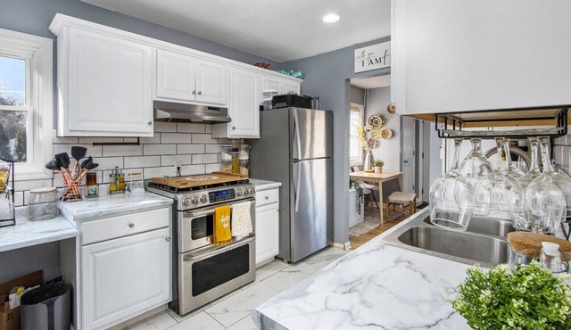 Entire Cute Boho Home Near Hospital, Expo Center,