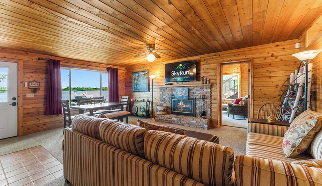 Granite Lake Retreat w/Private Dock