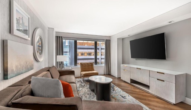 Hilton Grand Vacations Club Chicago Magnificent Mile