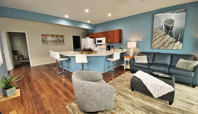 Islands View Condo- Waterfront