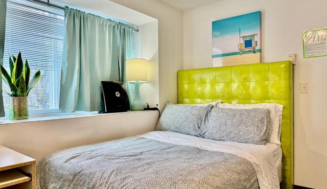 Micro Studio Apartment 10 Minutes Walk to University of Washington
